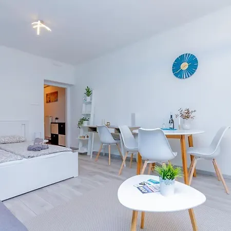 Apartment Riverside With Ac *